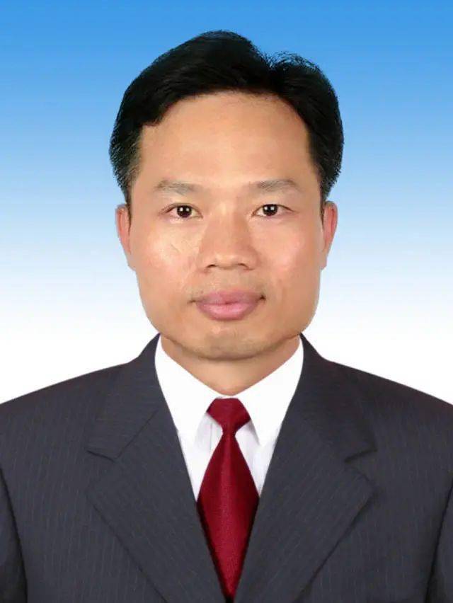 新一届潮州市人大常委会市政府领导班子选举产生附简历照片