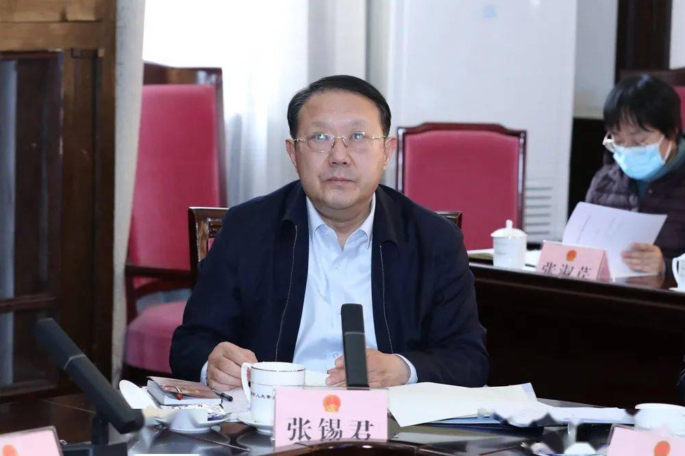 市人大常委会副主任张锡君,邹川宁,张大勇,刘圣珍,秘书长华玉松出席