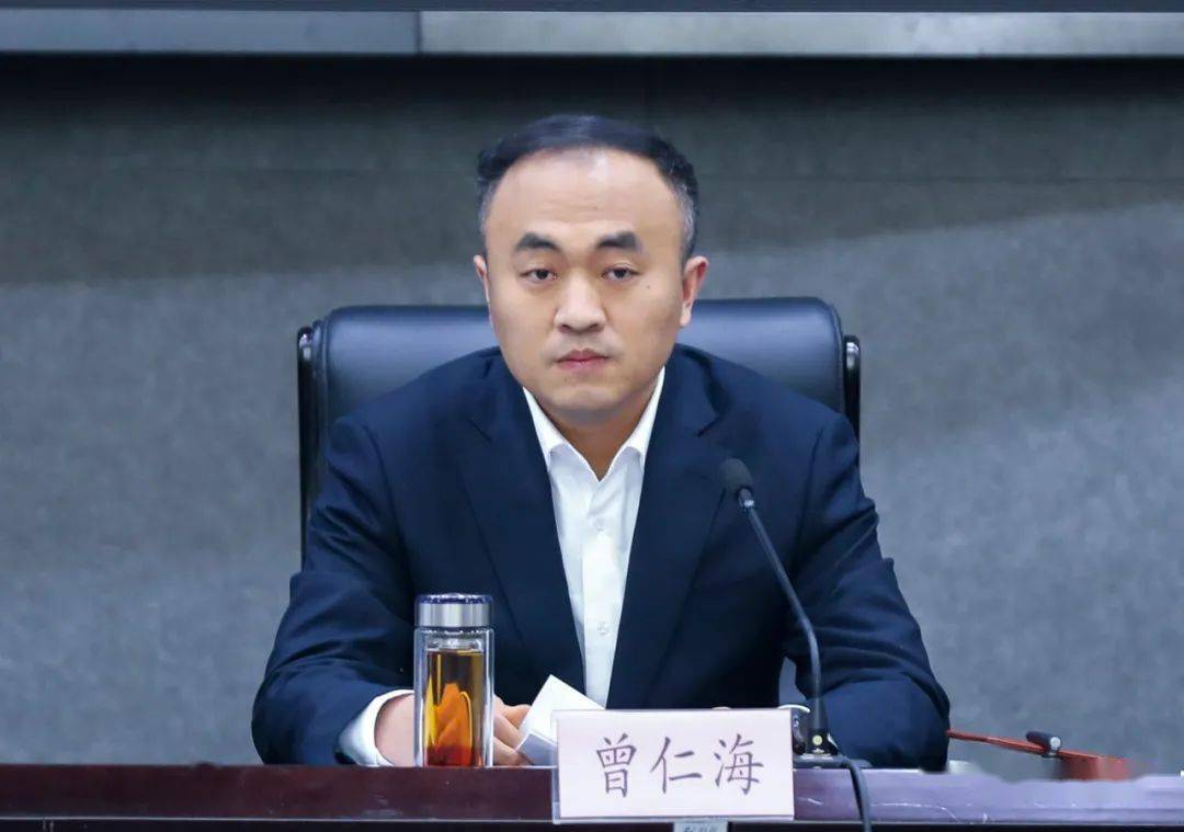 苍南发起招大引强总动员张本锋要求以超常规力度迅速掀起大招商招大商