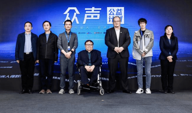 我想跟大家用同样的手机，同样的软件