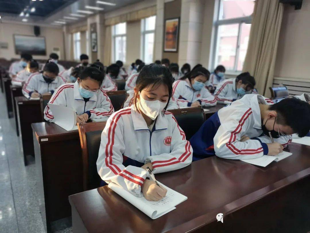 让青春梦想绽放时代之花——柳城高级中学团校开班仪式