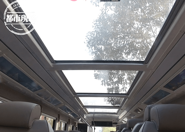 南昌有豪华双层巴士啦加设全景天窗票价还是2元