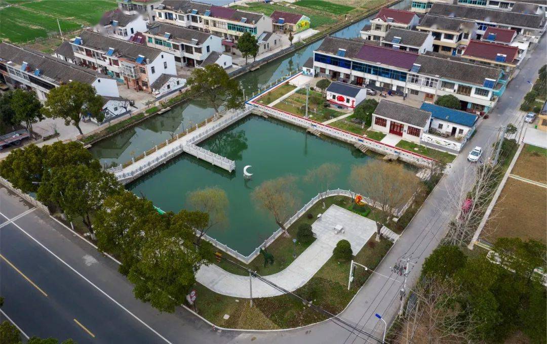 第三批农村人居环境整治典型范例展示江阴市长泾镇南国村群众齐参与