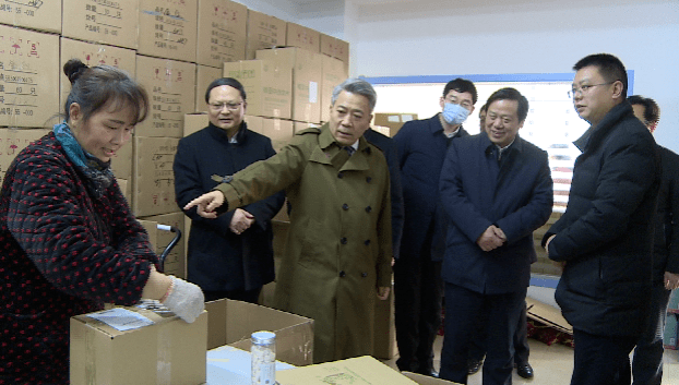 黄冈市副市长马艳舟在罗田县调研农村寄递物流体系建设工作