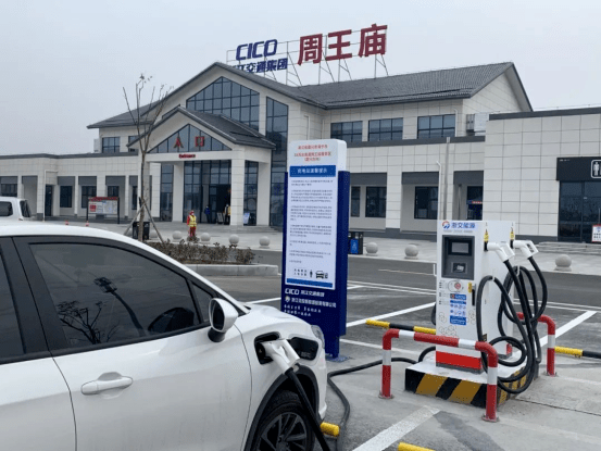 高速驿网服务区这些暖心举措,温暖你的回家路!