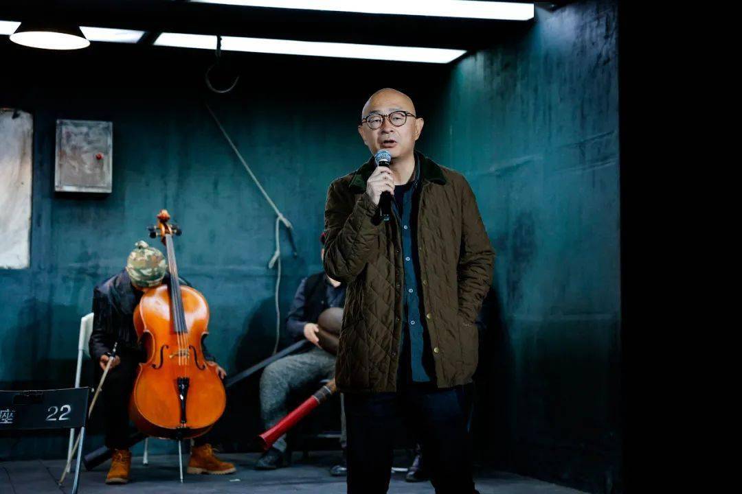 活动回顾燃烧时间的灰烬北京当代诗人十九家新书发布会暨朗诵会全记录