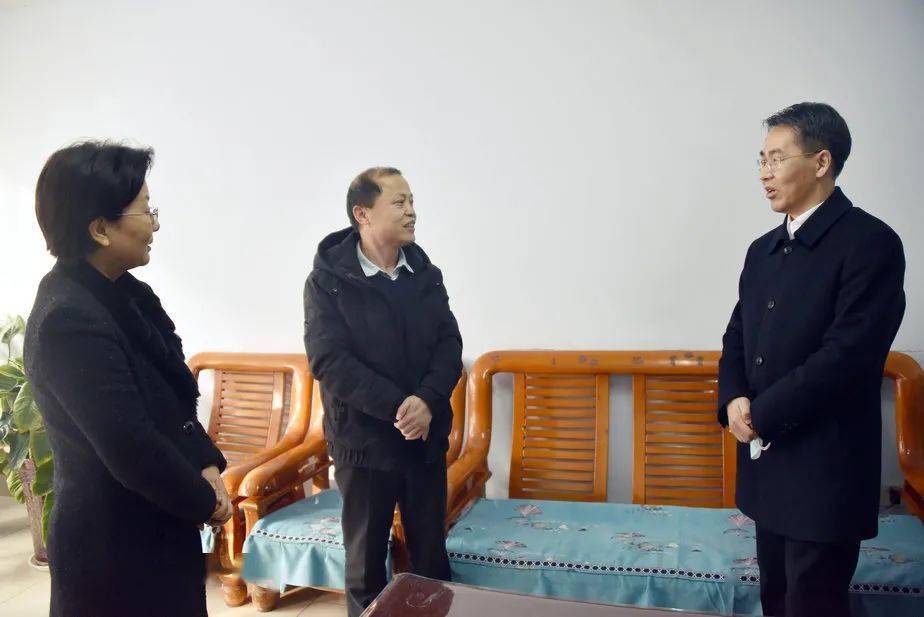 赵学坤到夏津走访慰问困难职工及优抚对象