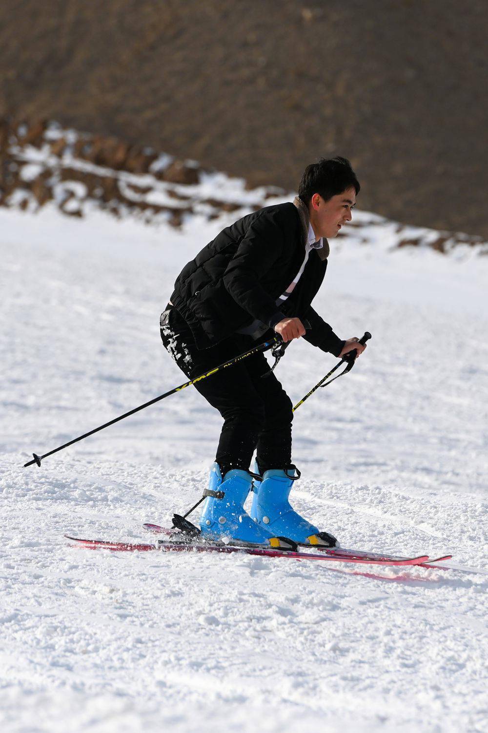 墨玉县|新华全媒+｜寒假的快乐哪里来？这些冰雪运动请收好