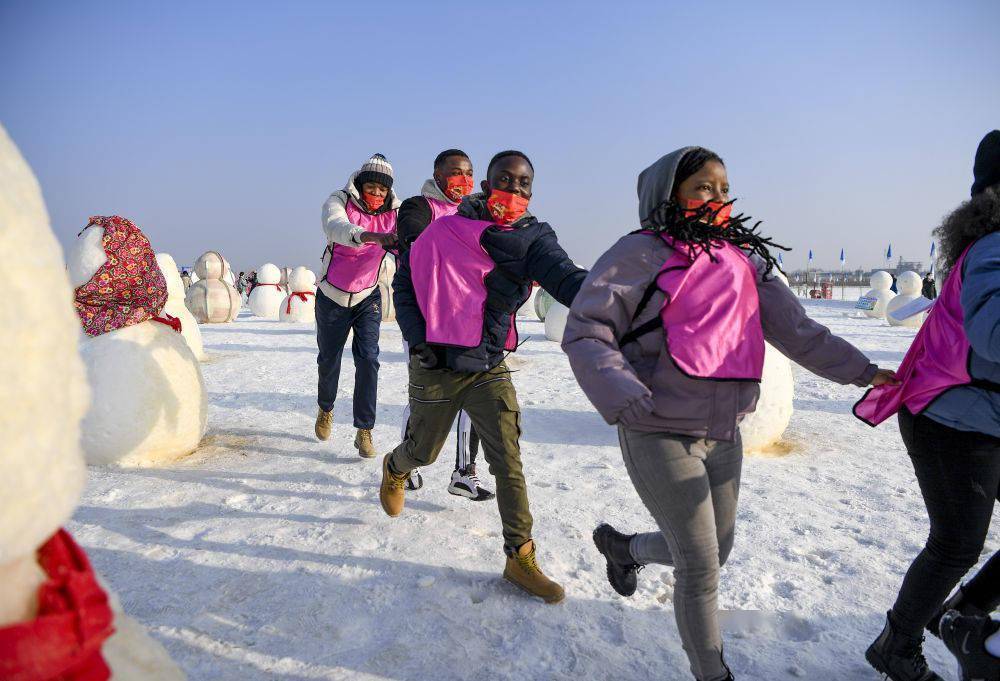 墨玉县|新华全媒+｜寒假的快乐哪里来？这些冰雪运动请收好