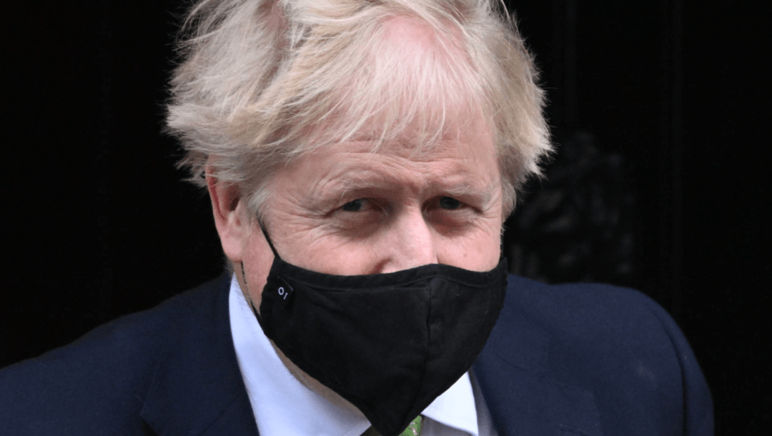 突发官宣取消强制口罩令和疫苗证加拿大面临大挑战