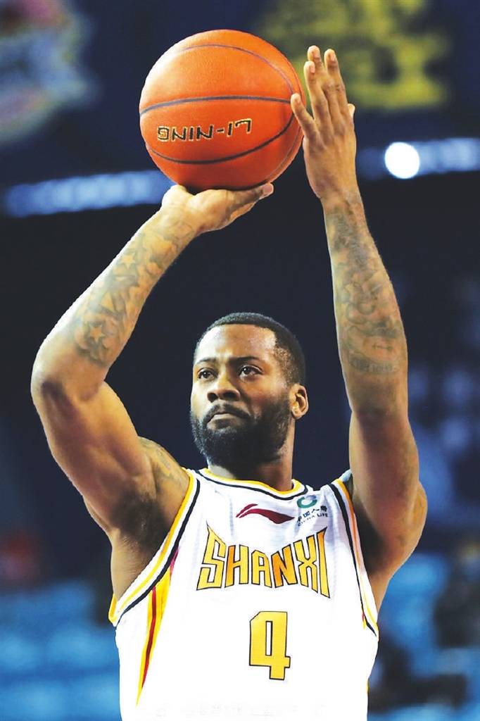 山西男篮十二将星之十一救火队员西蒙斯