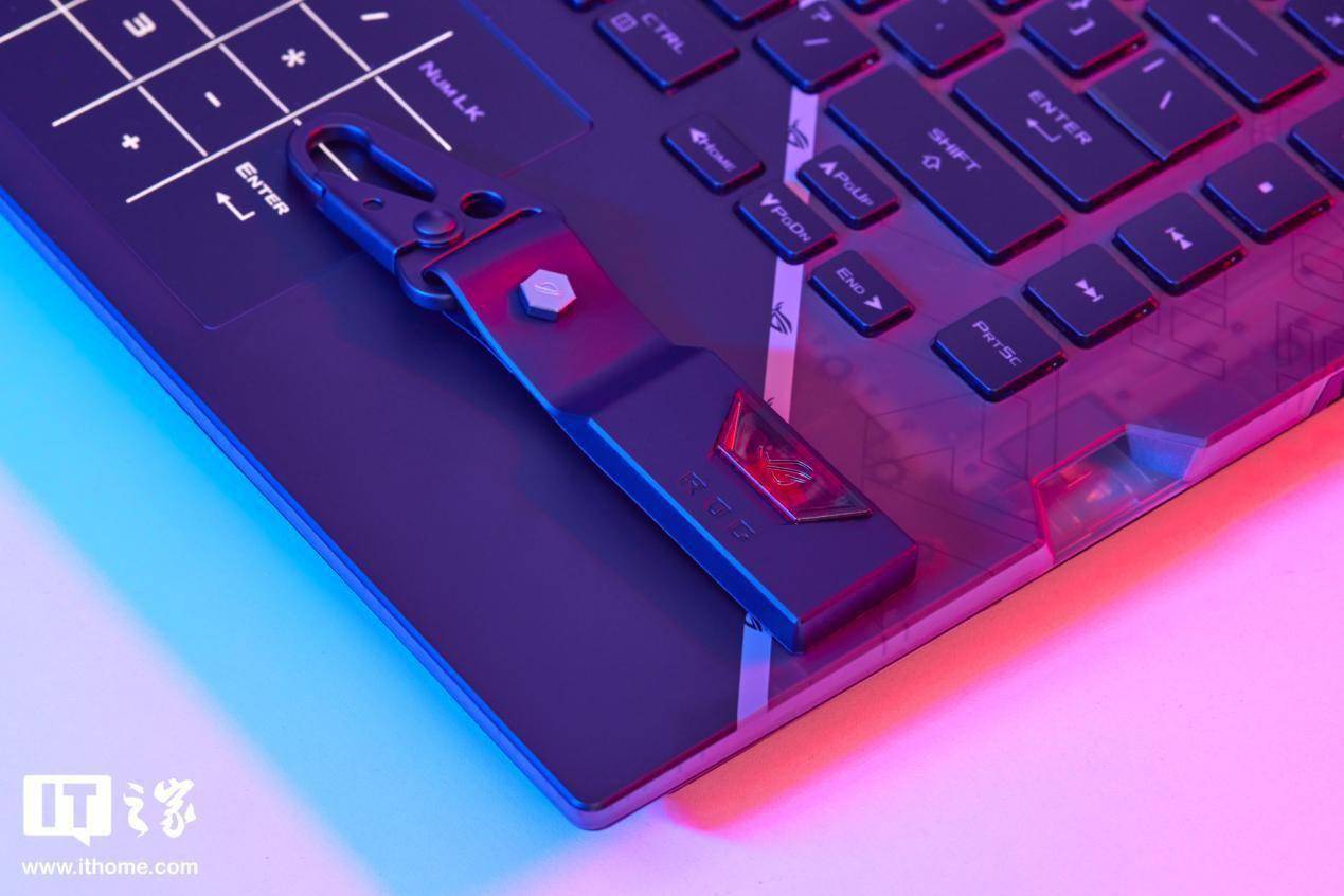 ROG 枪神 6 游戏本评测：i9-12900H+RTX 3070Ti 旗舰组合的游戏本