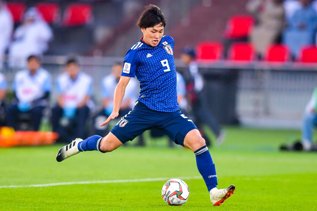 利物浦|记者：日本队昨日复训18人参加，5名旅欧球员将在今天回归