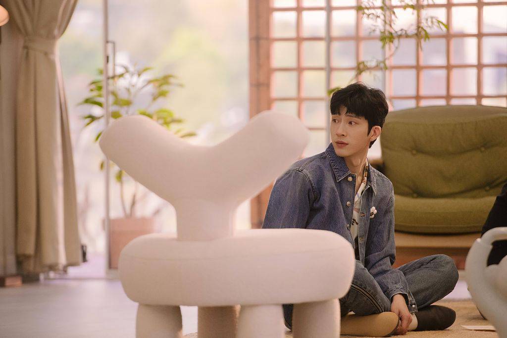 井柏然录制综艺《朋友请听好2》 险被"入职"绕口令考验难倒_花絮_小站