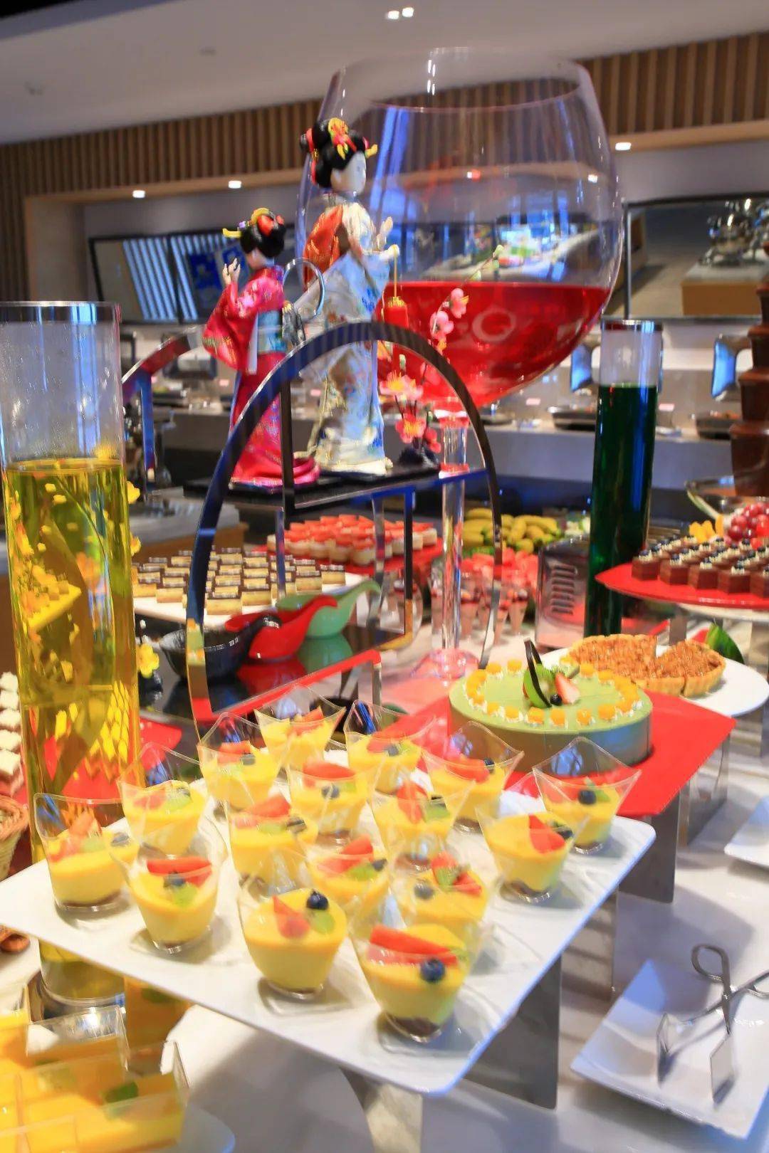 高明美的鹭湖岭南花园酒店/东方酒店2大2小套餐 自助早餐 自助晚餐
