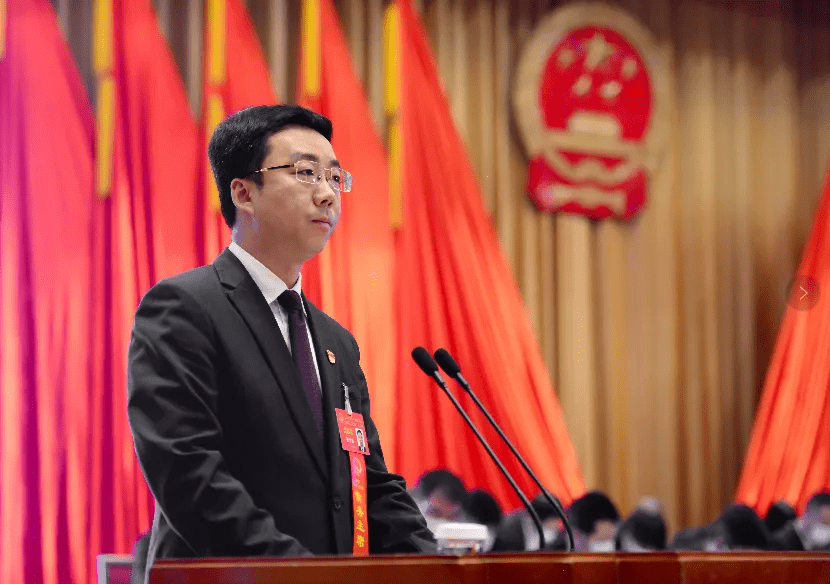 太原尖草坪区第六届人民代表大会第二次会议隆重开幕_发展_张力维