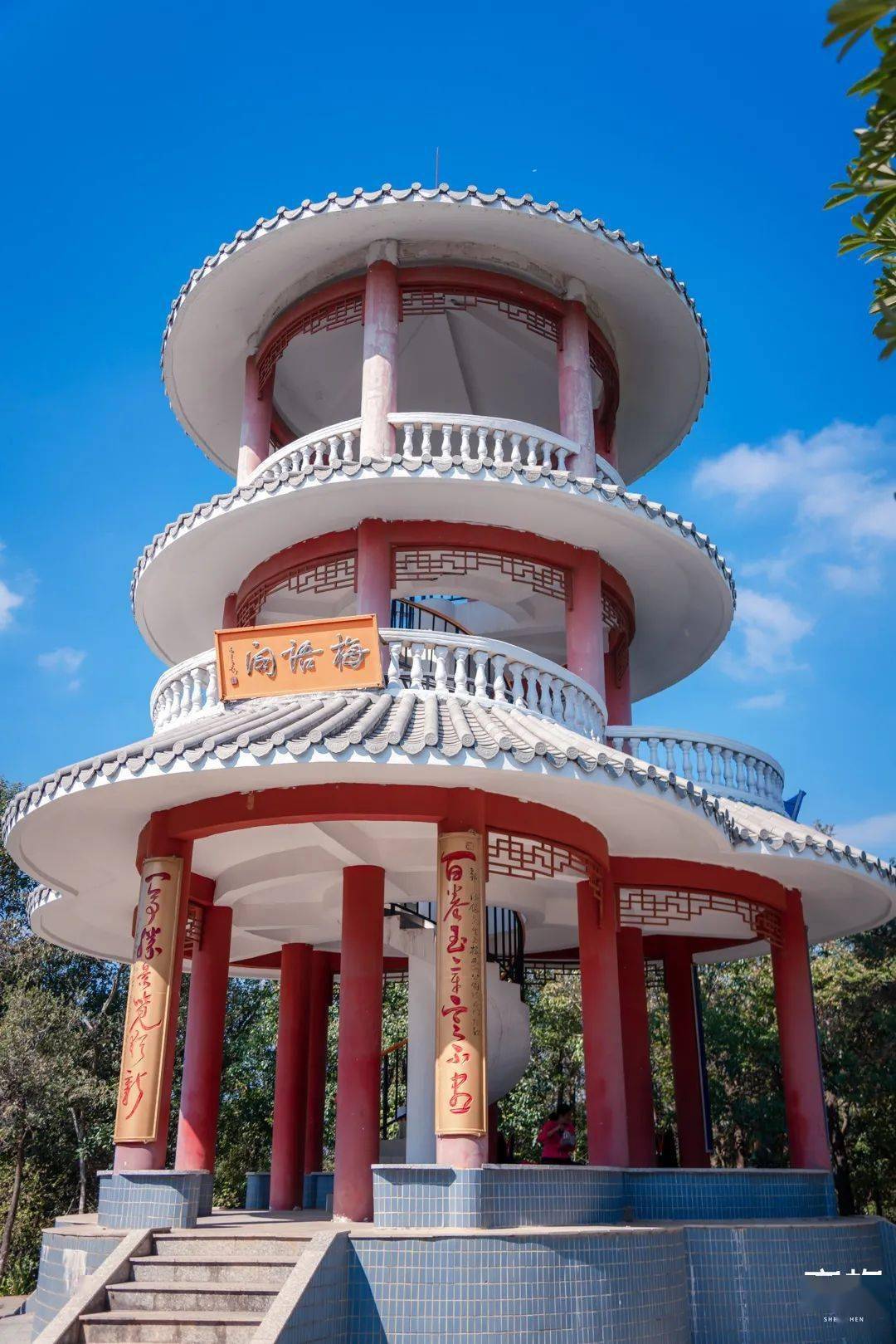 塘朗山郊野公园,变了?_山顶_景区_登山