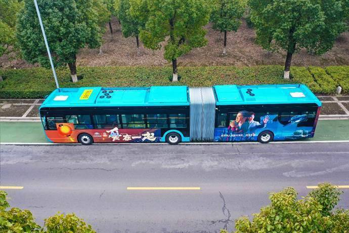 科技感拉满，宇通客车借势元宇宙开辟制造业品牌新通路