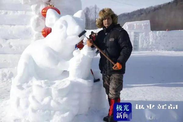 雪花|新年新气象，“雪乡神雕”雕刻东北虎雪雕，虎虎生威迎虎年