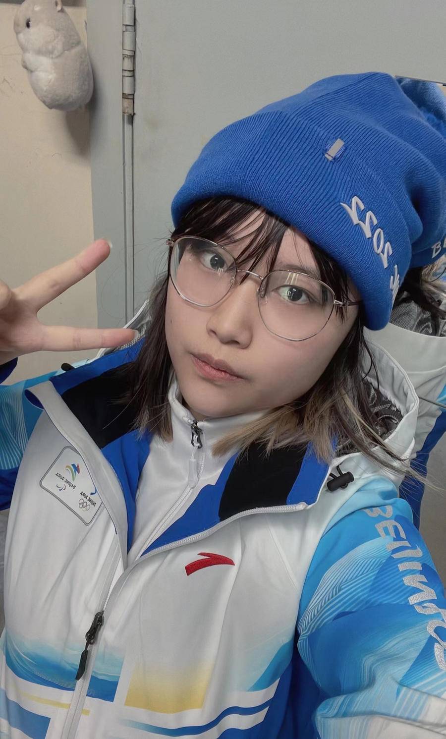 萌态十足冬奥志愿者表情包上线专访创作者之一叶佳璇