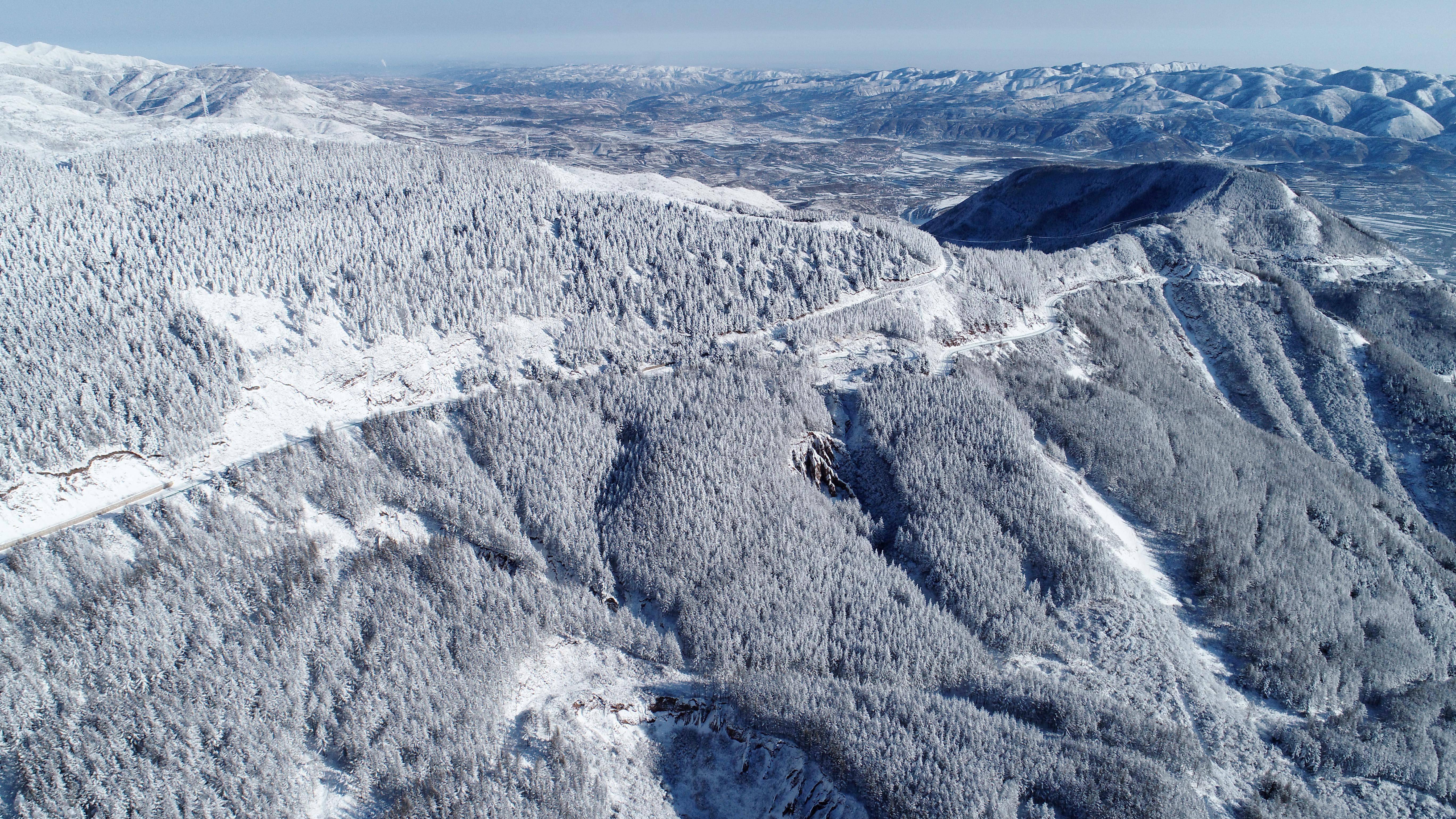 贵州六盘水雪景图片