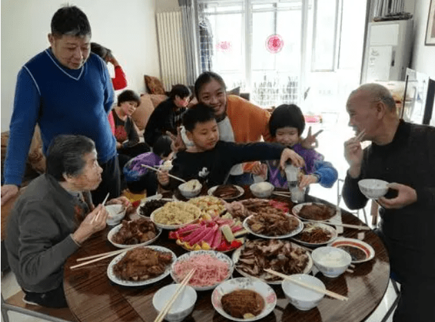 如何夸女孩子做的饭菜 93f5f26b1d1648249a8e94443a10c26c.png