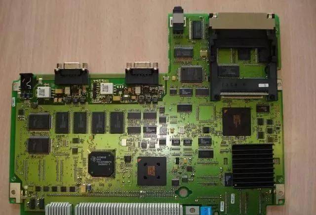 plc的主要特色为:极高的处理速度,强大的通讯性能和卓越的cpu资源裕量