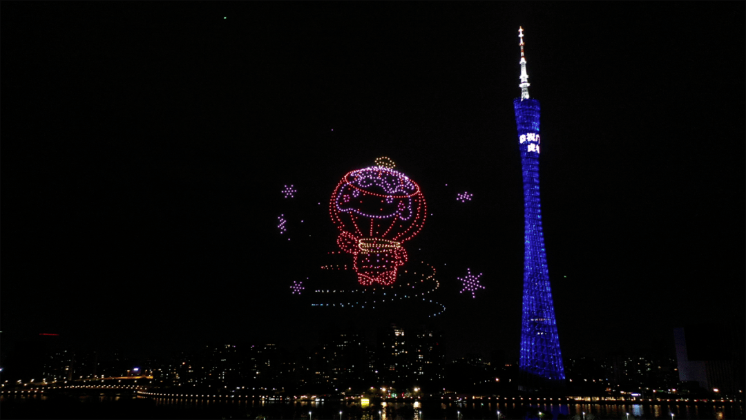 广州|昨天深夜，广州空中亮了！