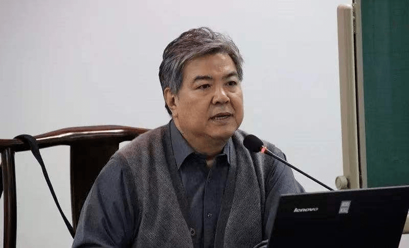 专家简介:李山《魅力诗经:中国人的精神家底》课程名称国图公开课