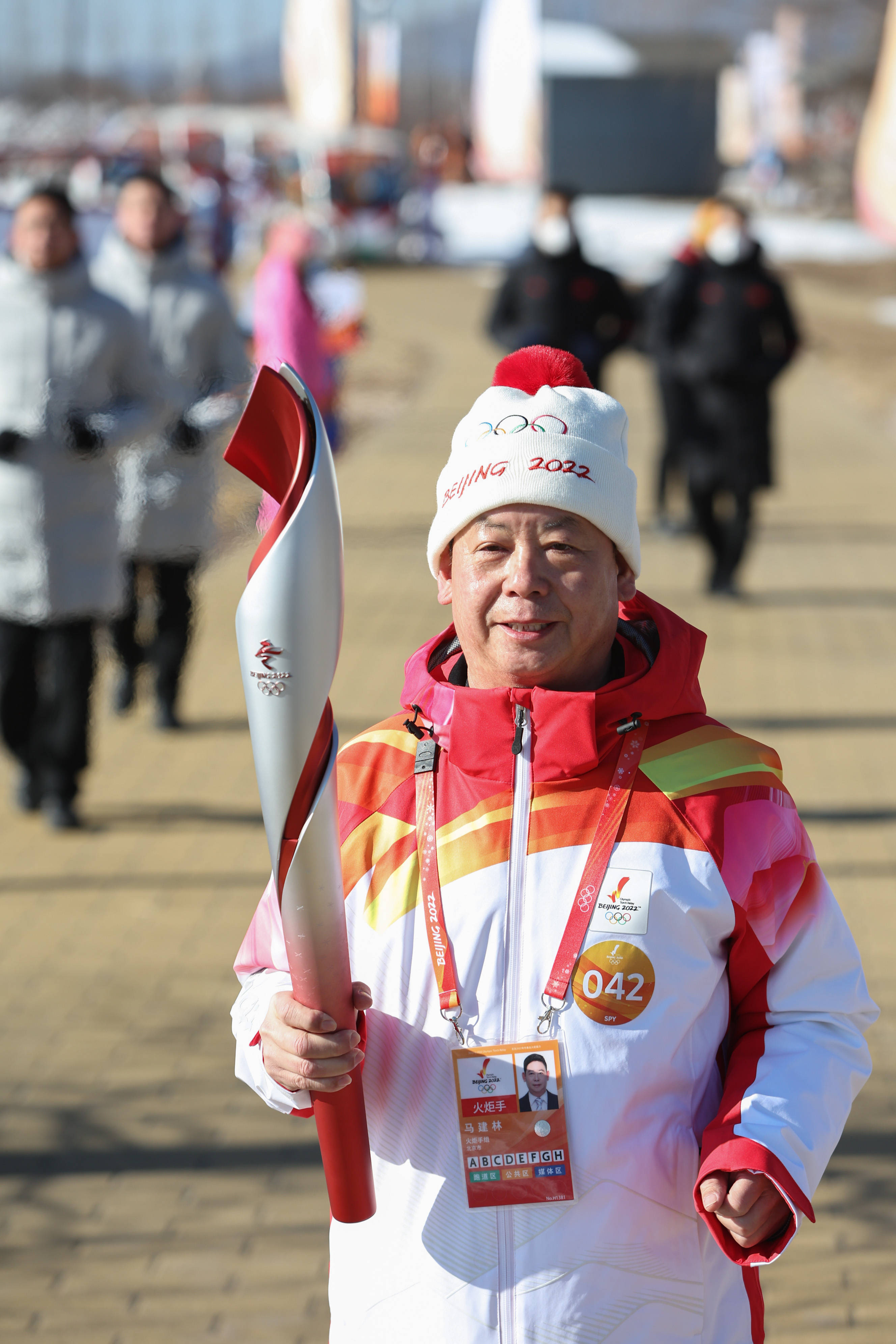 北京冬奥会火炬在世葡园传递_北京冬奥会火炬传递_冬