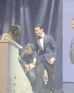 评论区里面也出现了很多祝福的声音—徐耿