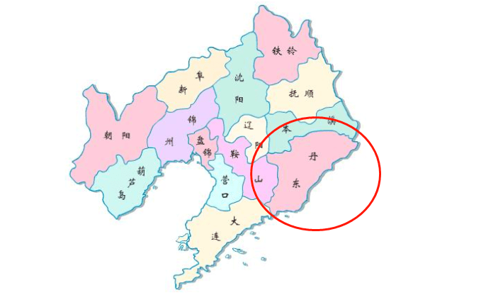 东与朝鲜隔江相望,是中国最大的边境城市,它位于辽宁东南部,丹东,1965