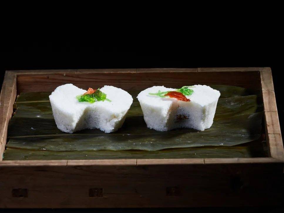 禾城定胜糕定胜糕是古时象征着战争的凯旋,后来每逢读