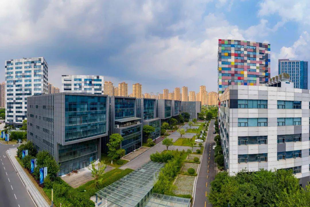 现有创意制作人员70多人华中智谷国家数字出版基地零点视觉入驻2018年