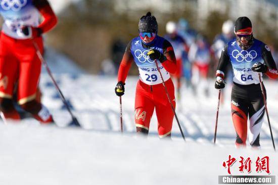 木江第|越野滑雪女子双追逐比赛：迪妮格尔·衣拉木江第43名完赛