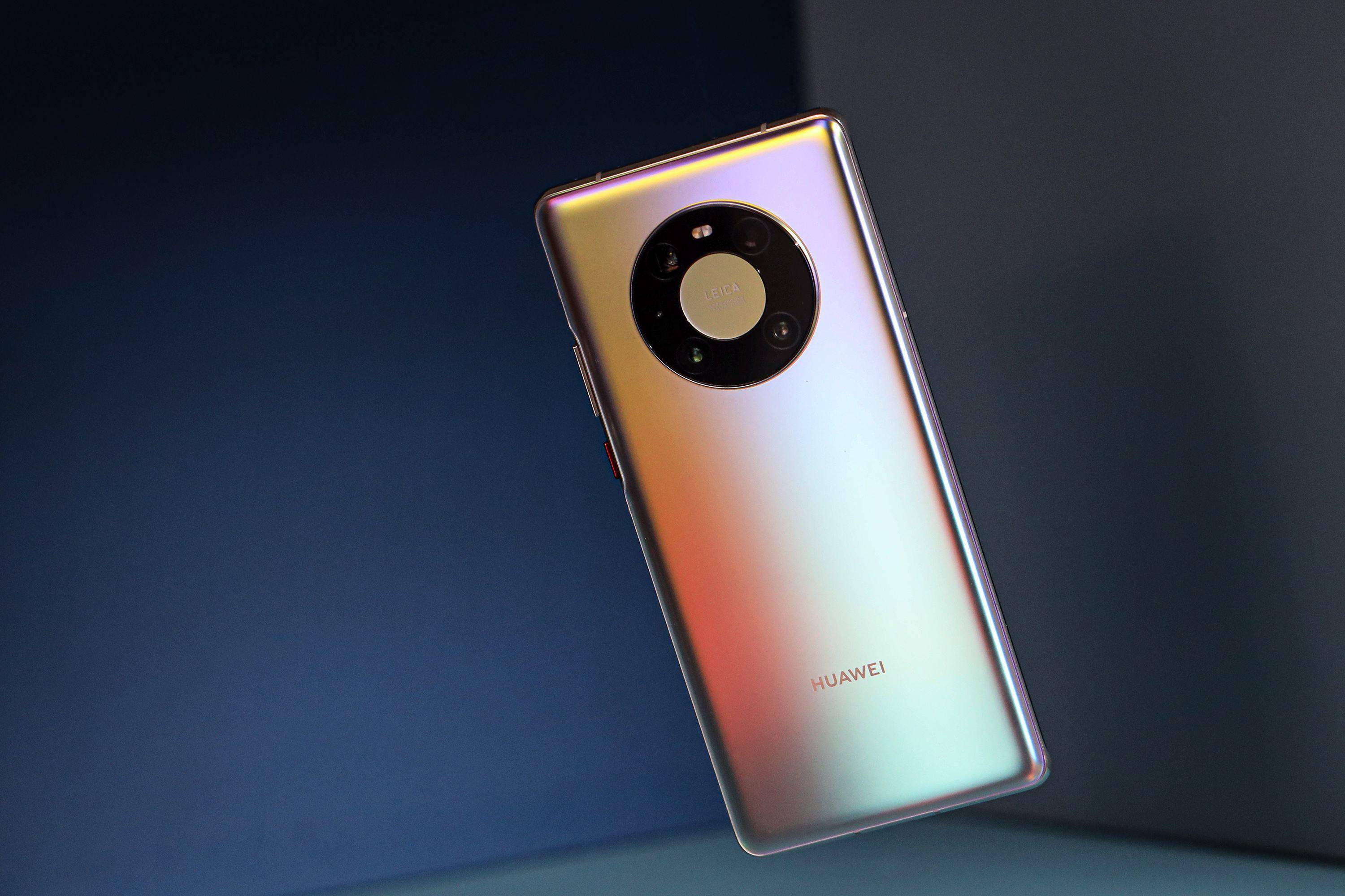 麒麟9000鸿蒙系统5g版现货充足还等华为mate50pro吗