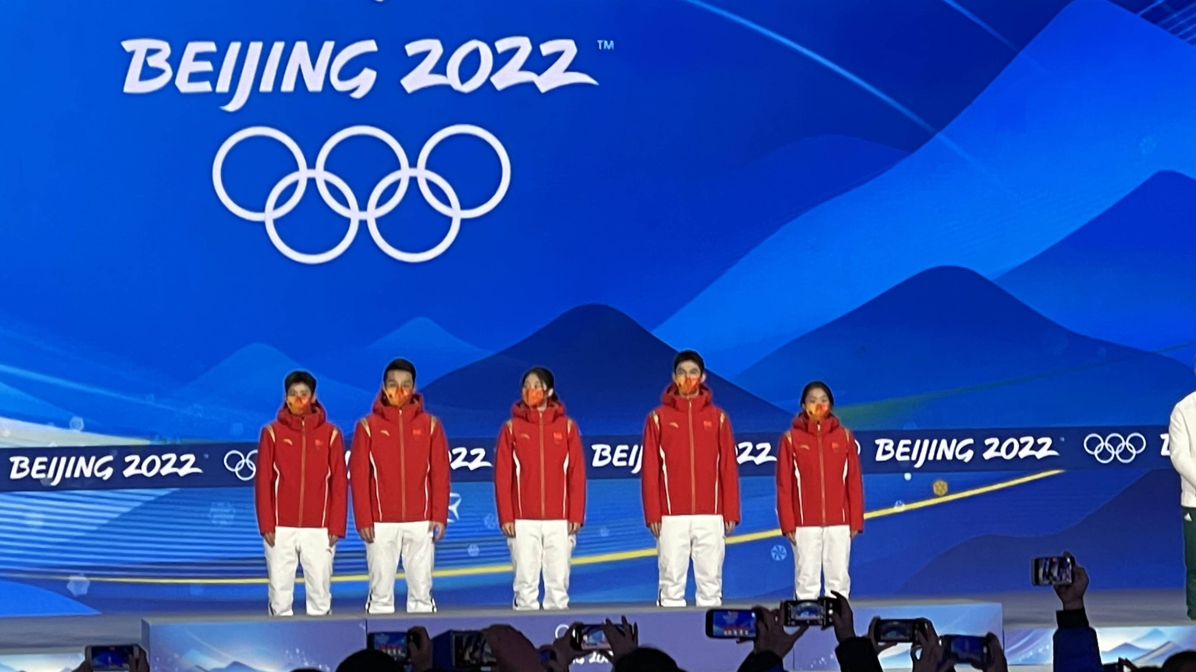 2022冬奥会颁奖台图片图片