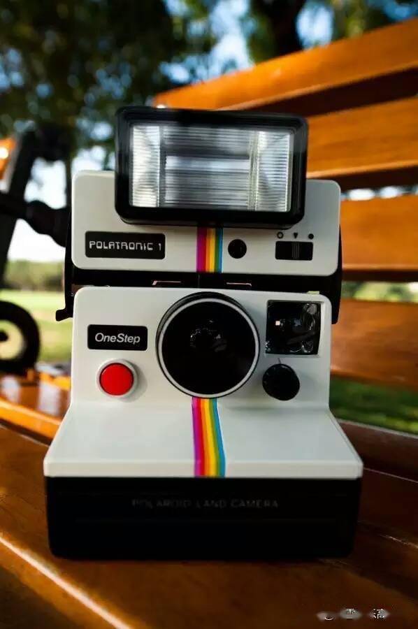 乐高做成的小清闲乐高创意项目宝丽来相机真机大小喔