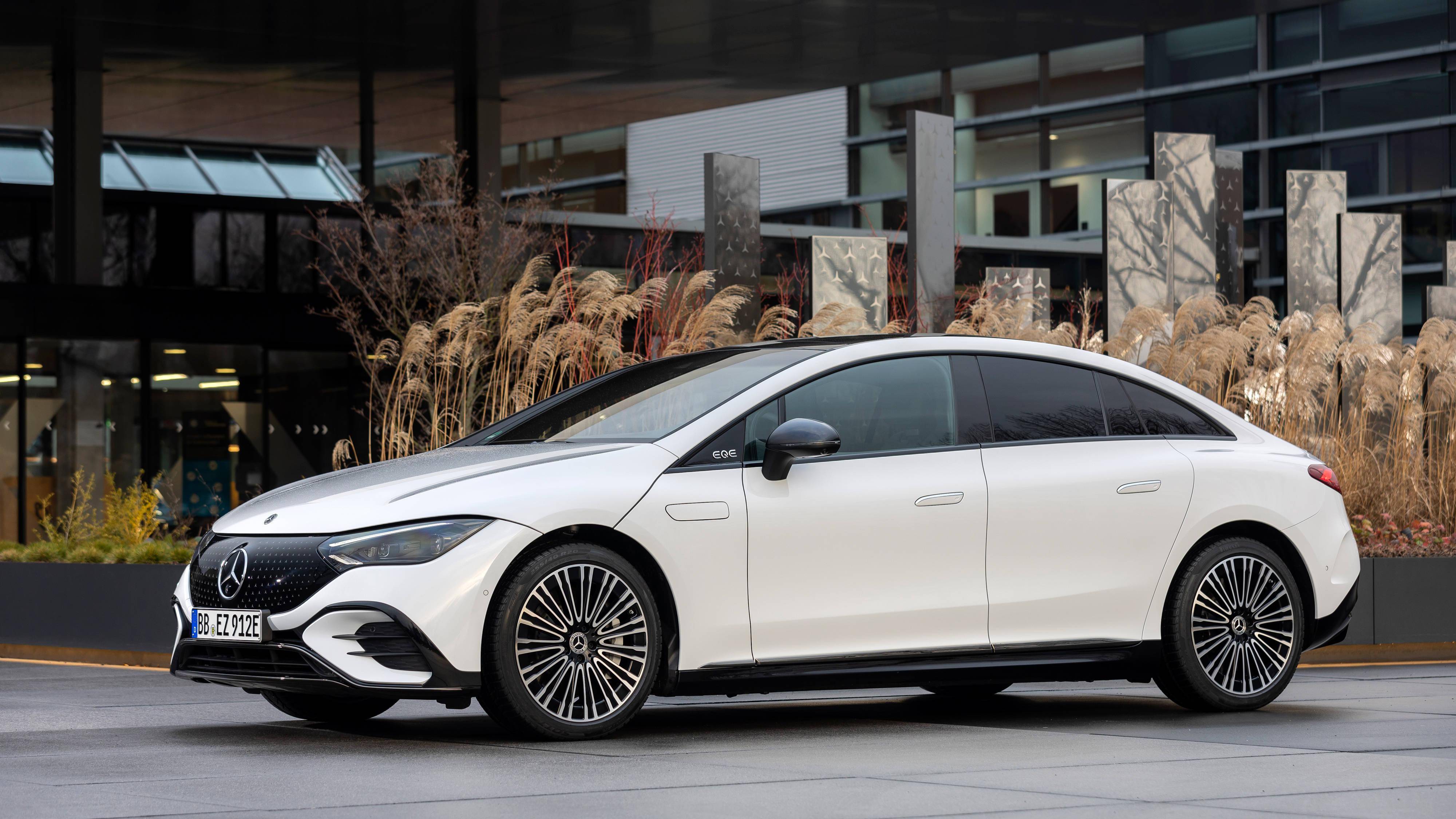 年内国产网通社独家全球首试奔驰eqe350