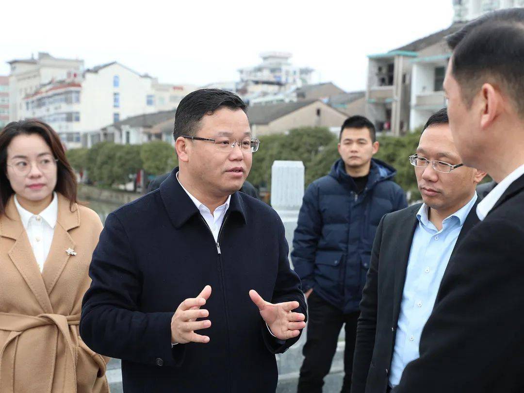 2月9日上午,路橋區委書記潘崇敏先後赴路北街道,路橋街道,桐嶼街道,實