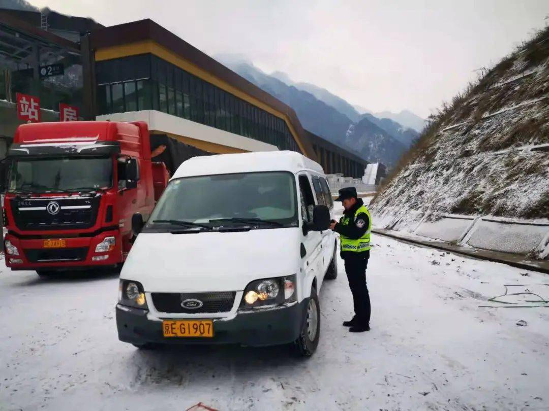 【战风雪护平安】神农架:以"雪"为令,打响迎战暴风