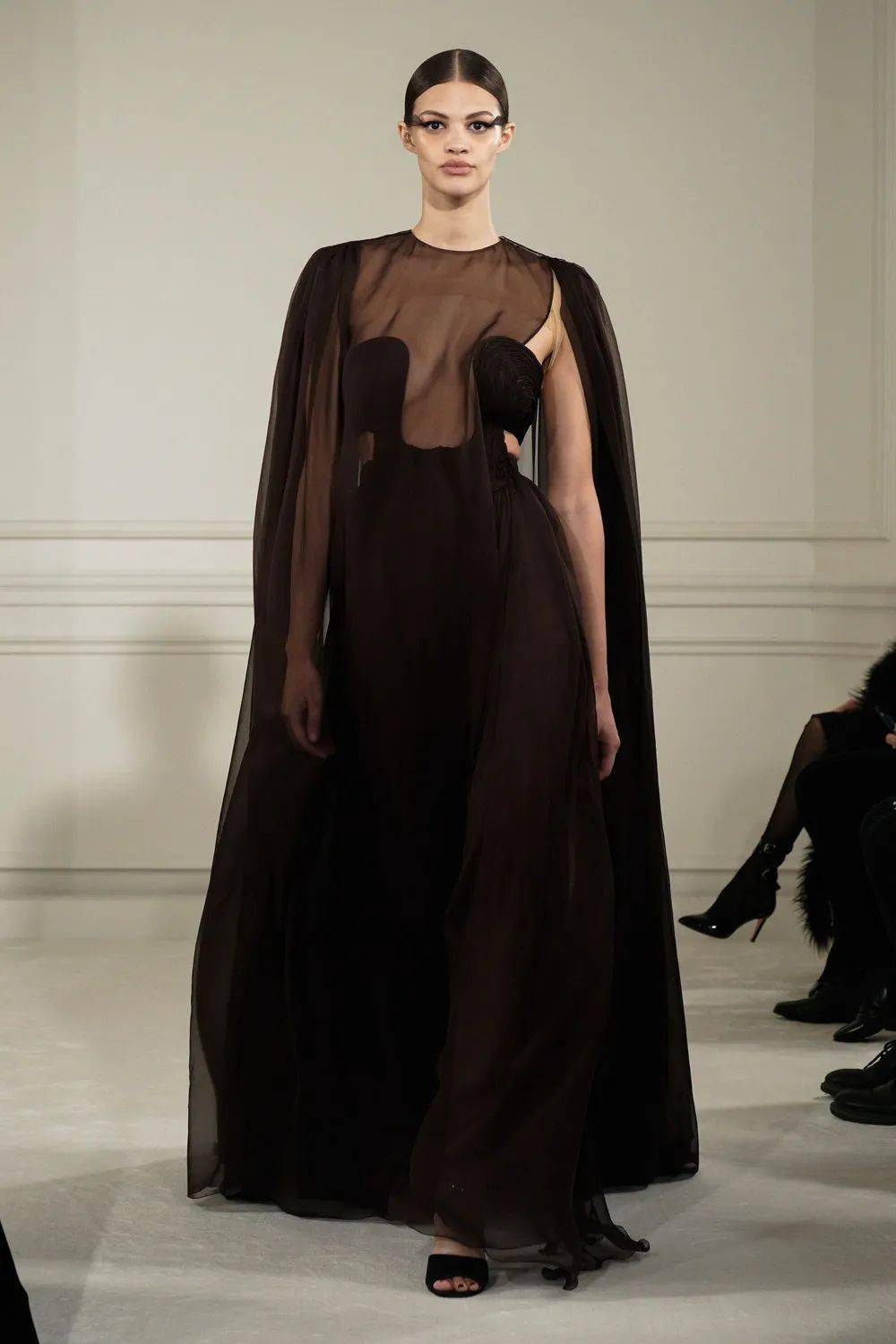 定制【秀场】Valentino 2022春夏高级定制系列