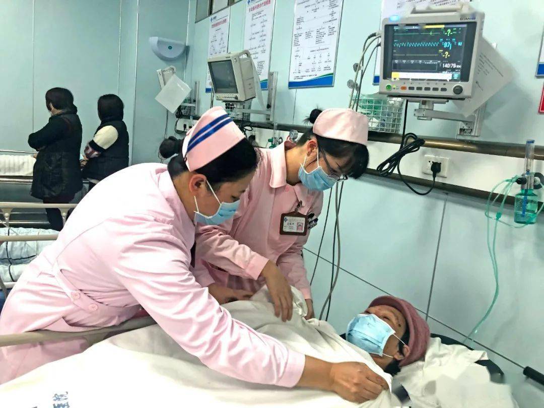 【和平事】春节期间大峰医院…_患者_庄晓虹_卢少强