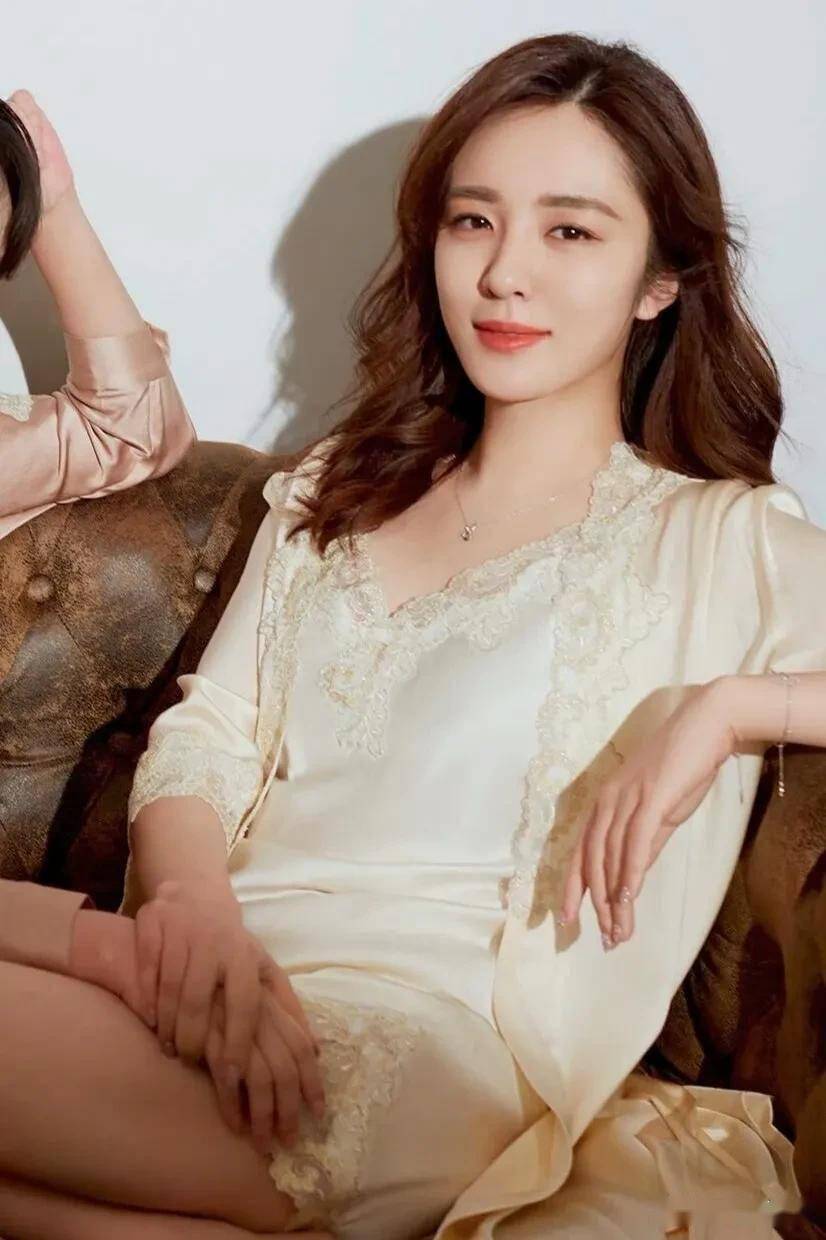 丽人行精致性感令人愉悦