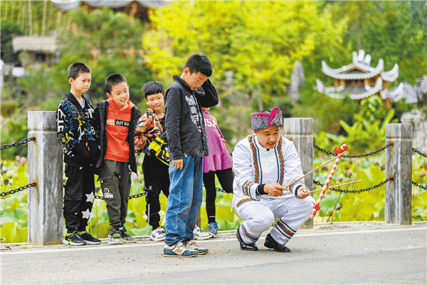 景区|恩施非遗：到市场中绽放“第二春”