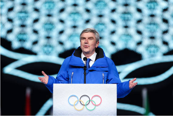 山体|追光|国际奥委会主席盛赞的“雪飞燕”为何“落定”小海陀？