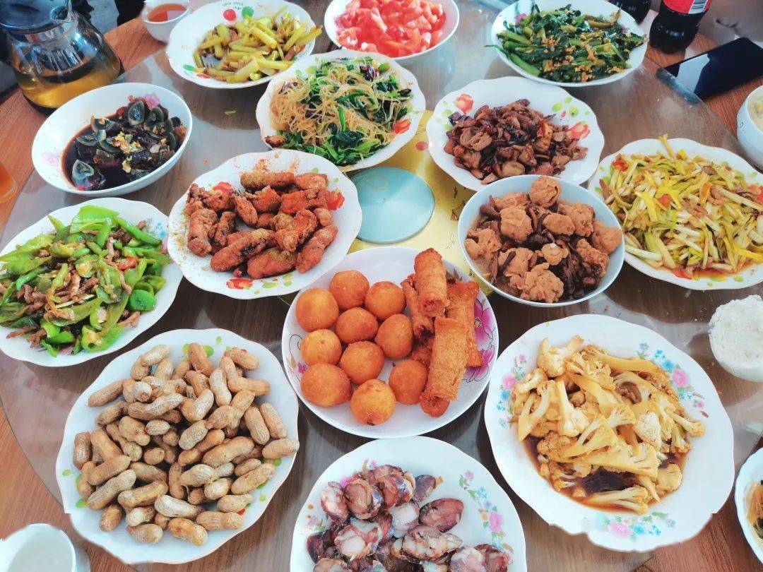 好饭不怕晚元宵节里话团圆