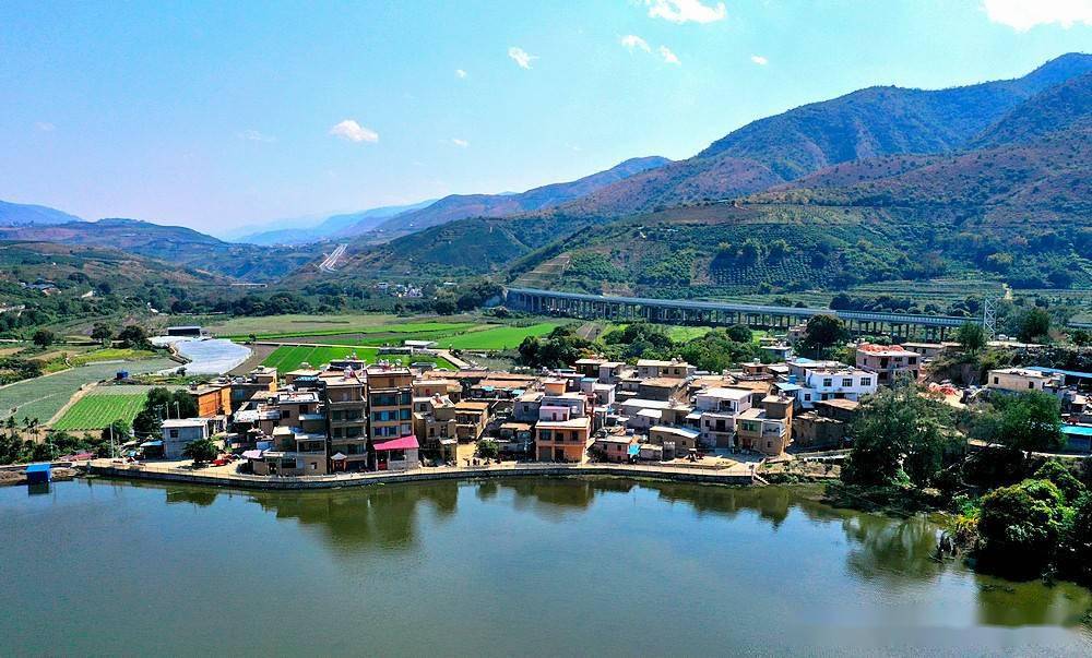 走进云南元江傣族村落者嘎村