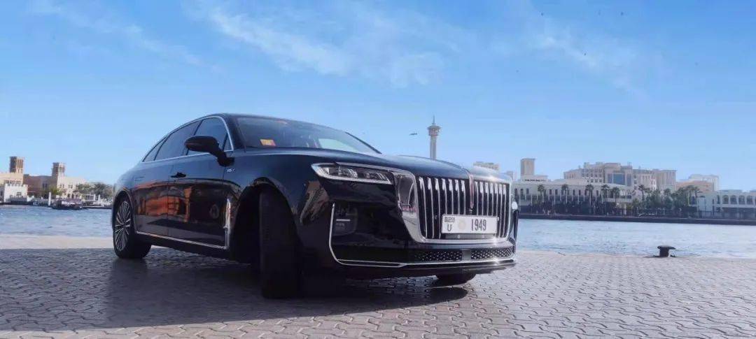 国人的骄傲红旗h9成为迪拜世博会礼宾用车