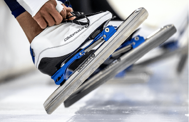 速滑冰刀弧度图片